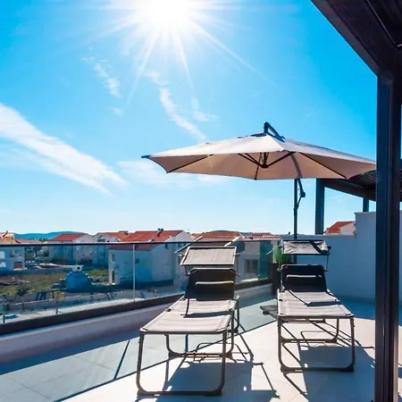 4 Sterne Luxusapartment Jacuzzi Dreamscape Mit Kingsize-bett * Vodice